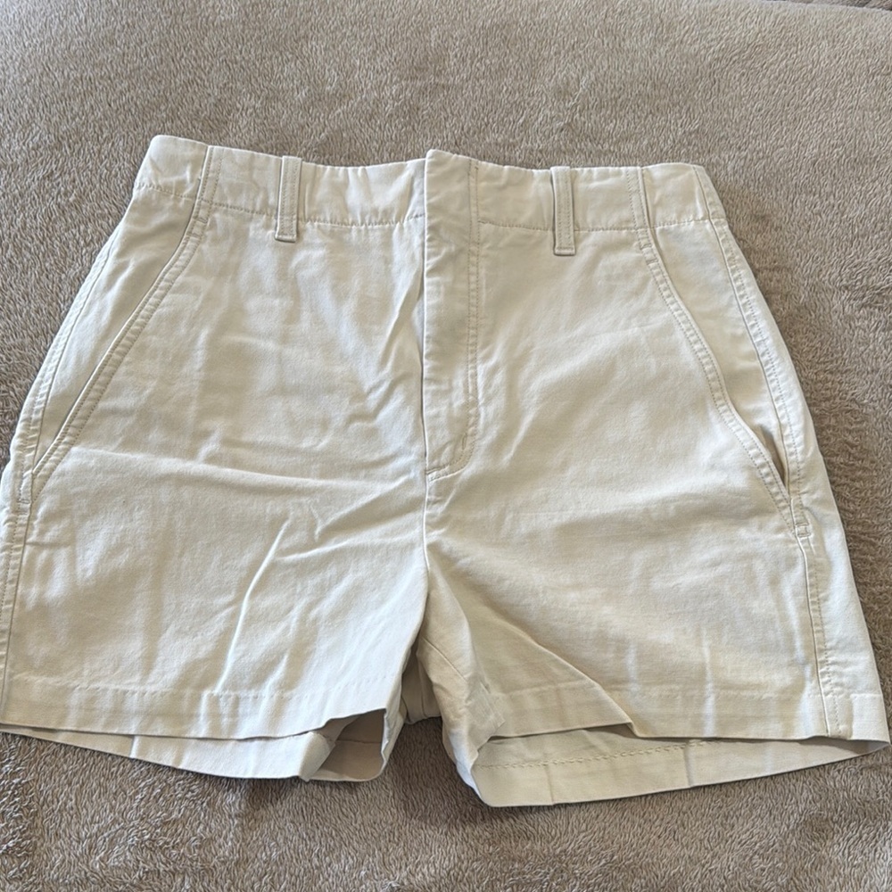 Vince Woman’s Khaki Flat Front Shorts